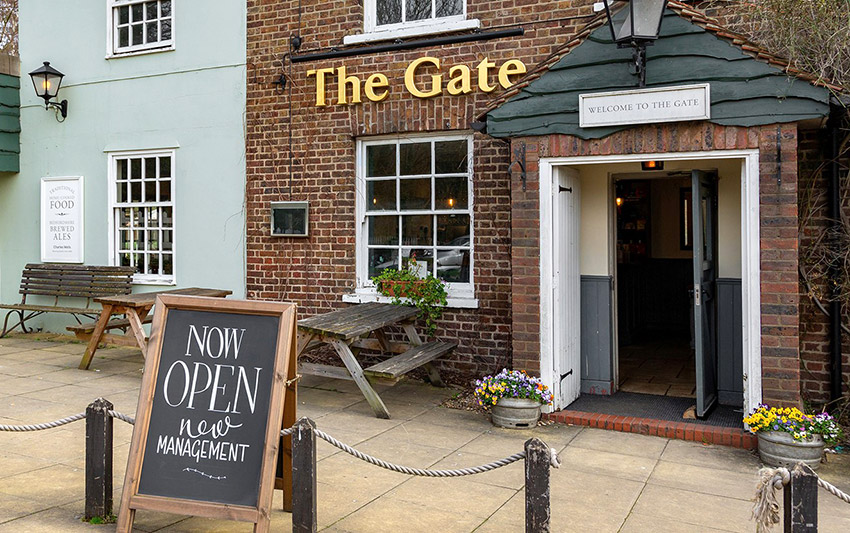 The Gate - Bricket Wood - Barrel & Stone